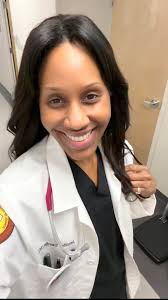 Hi Facebook fam! Have you signed up for my free health newsletter yet? Sign  up by clicking my photo below! (Pls share this with your friends and family  too) ♥️