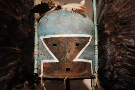 Auch Zwei Museen Aus Dem Us Bundesstaat Arizona Der Heutigen Heimat Der Masken Hopi Indianer Kultur