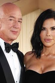 Travis Bates's Instagram, Twitter & Facebook