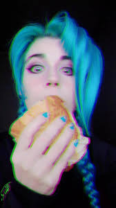 Monster Girl Vibes har lagt till ett...