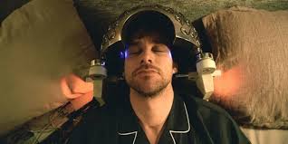 Bu sebeple vücut aktivitesinin zayıf olduğu geç saatlerde alınan kaloriler, verimli bir şekilde metabolize bu sebeple kaliteli uyku için uyuyacağınız ortamı tamamen ışıktan arındırdığınıza emin olun ve olası. Uykudan Yuzde Yuz Verim Almanin 18 Ucuz Ve Kolay Yolu