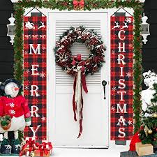 Whether it's for christmas or other holidays, special event and party lighting, or outdoor decor for homes and businesses, we're here to help you create something beautiful. 25 Great Porch Christmas Decorations For The Holidays