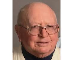 George Mcgrath's Instagram, Twitter & Facebook