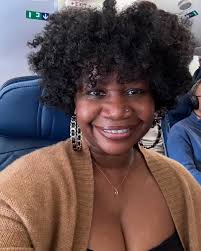 I just boarded the 2nd leg of my flight to LA. I'm tired but am excited to  present my research, reconnect with dear friends, and most importantly,  gain three hours. I've been