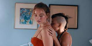 In each episode, attractive young men and women end up in bed (on the couch, in the shower, on. 11 Netflix Lgbtq Movies And Shows With The Hottest Sex Scenes Self