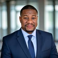 I am proud to announce the newest PhD from the PolyNEL research group.