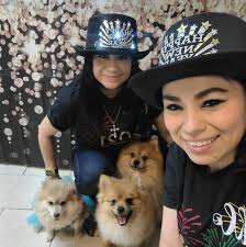 I found a stray dog with puppies. Is there a rescue place or where can I  call to help me with this issue? I have my own pets. I just feel bad