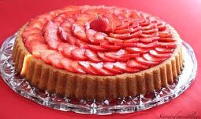 Tarte Renversee Aux Fraises Et Creme Patissiere Secrets De Mes Delices Patissiere Gateau Fraise Recette Moelleux