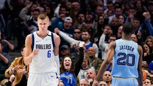 Brian cardinal signed a contract as a free agent with the dallas mavericks on september 27, 2010. The 5 Biggest Issues Mavs Face Going Into Training Camp Including A Pair Of Kristaps Porzingis Questions