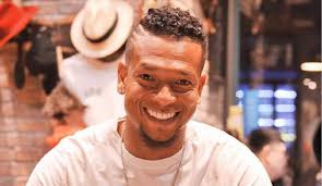 Alberto gamero confirmó sus inicialistas y tiene varias novedades, para el encuentro de este jueves. Sara Uribe Y Andreina Fiallo Feliz Asi Poso Freddy Guarin Por Primera Vez Con Su Hijo Jacobo Tendencias Caracol Radio