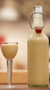 Eierlikor Tim Malzer Schnaps Rezepte Eierlikor Rezept Hausgemachte Schnaps