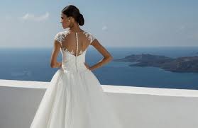 Maybe you would like to learn more about one of these? Brautkleider Von Justin Alexander Die Herbst Winter Kollektion 2018 Im Fokus Hochzeitsblog I Brautsalat