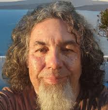 What are tips for hunting arrowheads in Clinton, Louisiana?