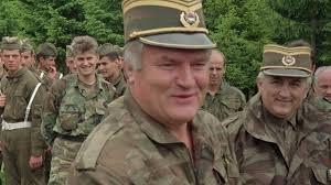 Jun 1945) je srpski psihijatar, pesnik i političar, prvi predsednik republike srpske, te jedan od osnivača i prvi predsednik srpske demokratske stranke. 2011 Ratko Mladic 15 Jahre Auf Der Flucht