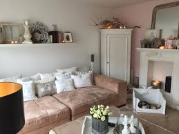 Beim betreuten wohnen kann sich die eigene wohnung in einem klassischen mehrfamilienhaus oder in einer speziell dafür eingerichteten wohnanlage befinden. Unsere Muschelecke Im Wohnzimmer Hier Wird Imm