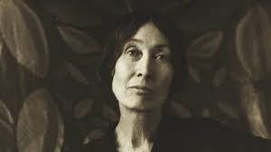 Emily Ridge's Instagram, Twitter & Facebook