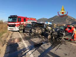 Aperta inchiesta tecnica per incidente. Incidente Lungo La Variante Di Gubbio Muore Una Persona