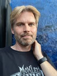 Chris Caffery's Instagram, Twitter & Facebook