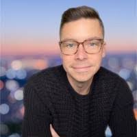 Drew Schiller's Instagram, Twitter & Facebook