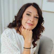 Sandra Ehinger's Instagram, Twitter & Facebook