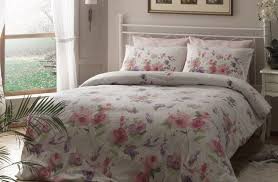 Tac Pembe Cicekli Nevresim Takimi Dekorblog Nevresim Takimi Nevresim Takimlari Ev Dekoru