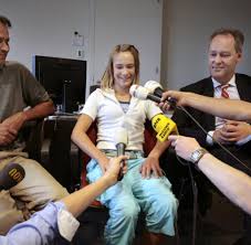 Laura müller und michael wendler. Stiefvater Und Mutter Fordern Seglerin Laura Dekker Soll Weg Von Ihrem Vater Welt