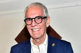 José Daniel Nasta presentó su libro “Pienso, luego éxitos”