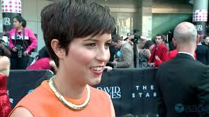 Born melissa morrison higgins on 19th august, 1983 in melbourne, victoria, australia, she is famous for bran nue dae. Missy Higgins Reveals Her Pregnancy Perk Balancing Her Guitar On Bump Daily Mail Online