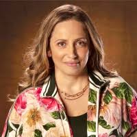 300+ "Laura Estela" profiles