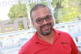 Arquitetos e lojistas rumo a Dubai. Aos clicks!