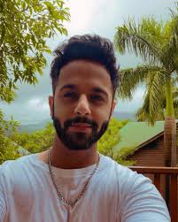 𝗠𝗮𝗻𝗶𝘀𝗵 𝗔𝗵𝘂𝗷𝗮