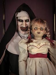 Cosplaying Valak and @awiesome as Annabelle with the REAL Annabelle doll  straight from the set of #TheConjuring 😈 Yes, that's Annabelle! Thank you  @warnerbrosph and @robinsonsmovieworld for making this possible. Me and