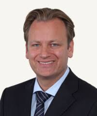 Allen & Overy und Latham & Watkins beraten bei Tuis Kapitalerhöhung mit  Hürden