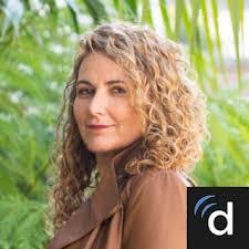 Stephanie Preuss's Instagram, Twitter & Facebook