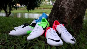 Bestelle schuhe online bei about you. Top 5 Famous Shoe Brands In India Nike Soccer Shoes Soccer Shoes Shoes Wallpaper