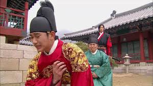 Her enemies, jealous of her family's position in court, schemed against her and wrestled away her. Tvpp Kim Soo Hyun Finally Get To Know The Truth ê¹ìí ë§ì¹¨ë´ ì§ì¤ì ìê² ë í¤ Moon Embracing The Sun Youtube