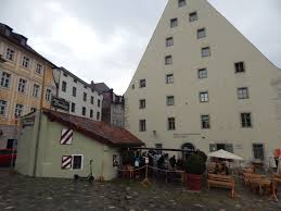 Mo, do von 10.00 uhr bis 12.00 uhr. Regensburg Sehenswurdigkeiten Tipps Fur Deine Besichtigung
