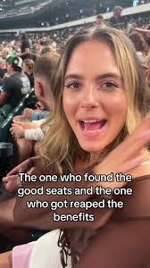 Emily Lincoln's Instagram, Twitter & Facebook