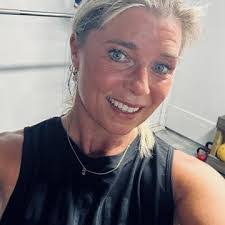 Grace Shively's Instagram, Twitter & Facebook