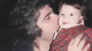 I experienced the hardest thing in my life yesterday, losing my father Jon  Lowry. I'm not ready to live my life with out my dad and I appreciate the  love and support