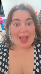 Queria agradecer publicamente a livreira querida que me atendeu no Stand da  @editorainstante lá na Festa do livro da USP e que me indicou a leitura de  "O amigo", escrito pela Novaiorquina Sigrid ...