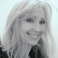 Alice Andre's Instagram, Twitter & Facebook