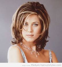 Medium Length Hairstyles For Thick Hair For Women Over 50 2 Thick Hair Styles Medium Layered Hair Hair Styles