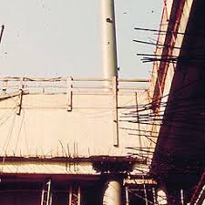 Comment Ca Tient Comment Ca Fonctionne L Epopee Du Chantier Monuments Chantier Plaque De Rue