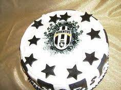 Torta Juventus By Fancy Food And Cakes Tortas Deportivas Torta Futbol Tortas De Cumple