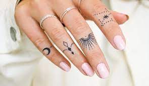 En nuestra web lo tenemos en cuenta y sabemos cuales son las necesidades de la gente respecto al sexo. Tatuajes En Los Dedos Con Disenos E Ideas Tatuing