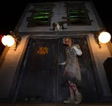 The interior of the house is quite simple in design but very spacious. Starproperty