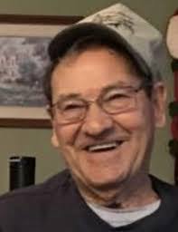 Julia Peterman's Instagram, Twitter & Facebook