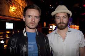 The sixth season of malcolm in the middle premiered on november 7, 2004 on fox, and ended on may 15, 2005 with a total of 22 episodes. Chris Masterson And Bro Out And About Malcolm In The Middle