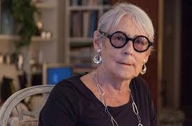 Margo Grant's Instagram, Twitter & Facebook